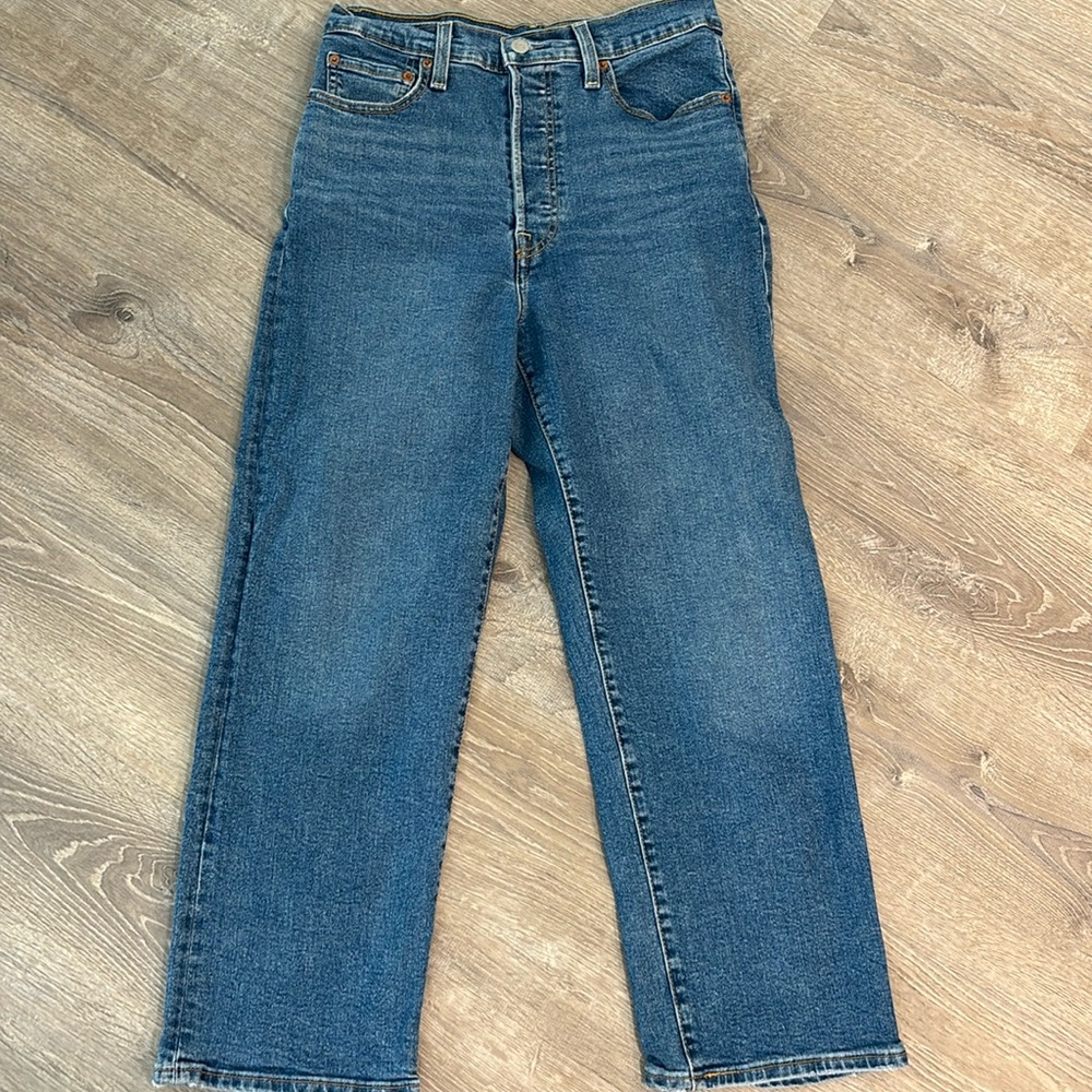 Levi’s Ribcage Straight Ankle Jean